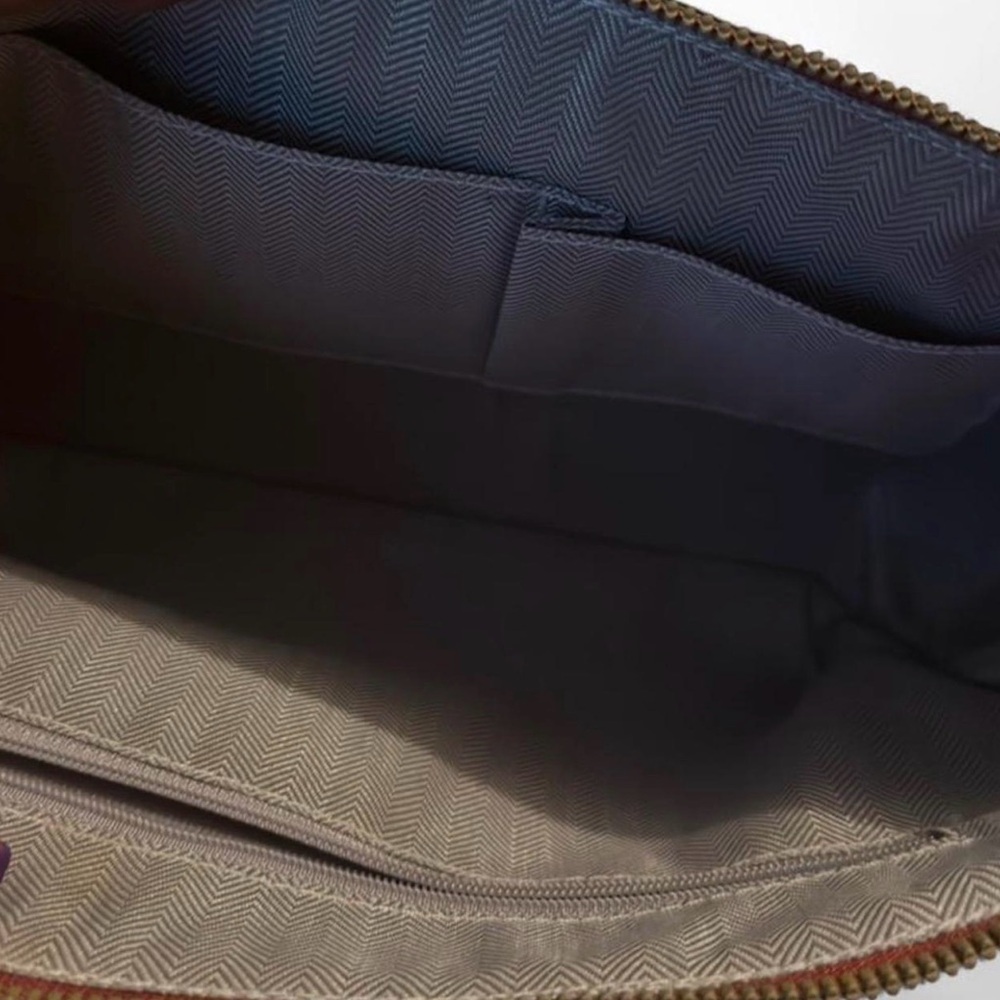 Multicolor Curved Panel Hand Bag - Picture 2 of 2